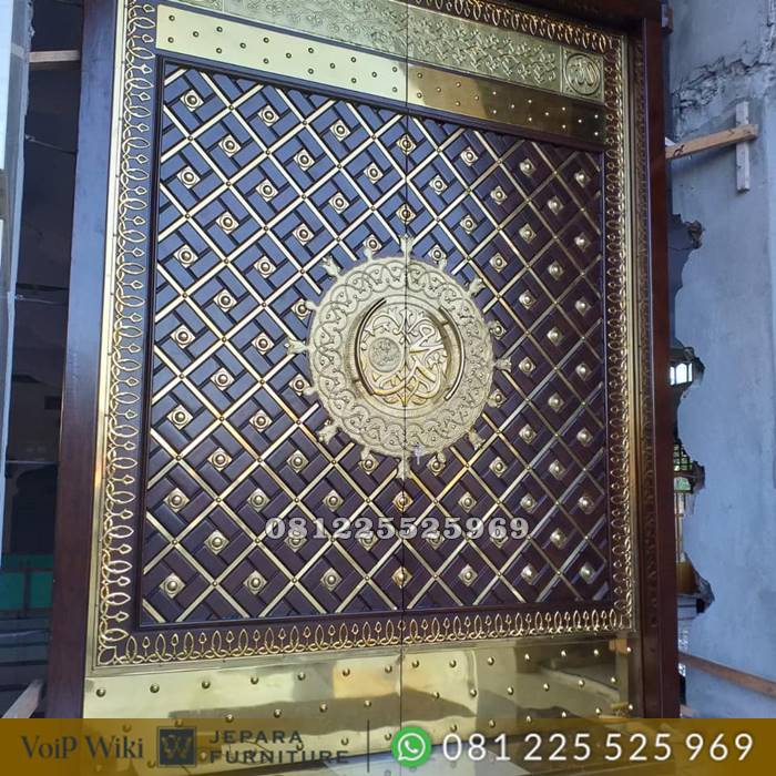 Replika Pintu Masjid